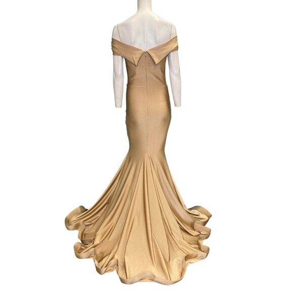 Issue Off Shoulder Gown Gold Size Small NWT - Picture 2 of 2